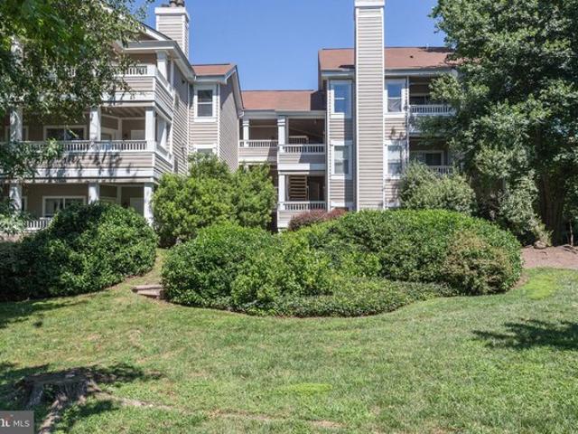 Condo for sale in Centreville, Fairfax County