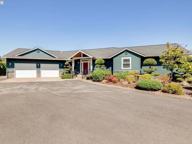 House for sale in Oregonia