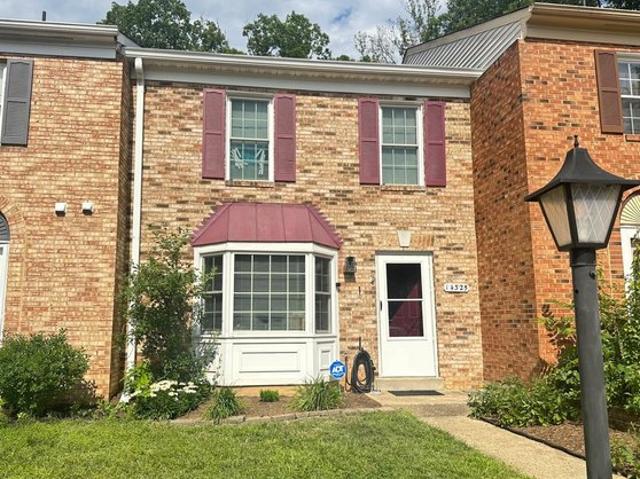Townhouse for sale in Virginia