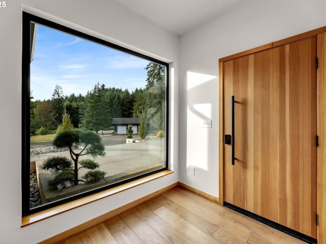 House for sale in La Center