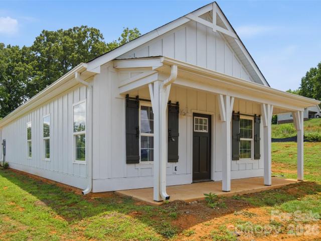 House for sale in Clover, South Carolina