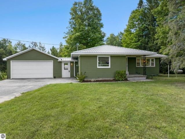 House for sale in Beulah, Michigan