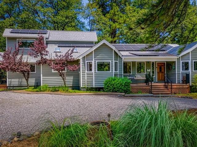 House for sale in Grass Valley, California