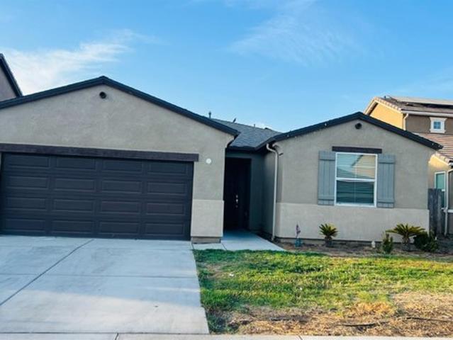 House for sale in Kerman, California