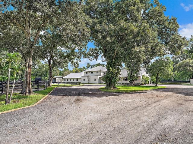 Property for sale in Loxahatchee, Florida