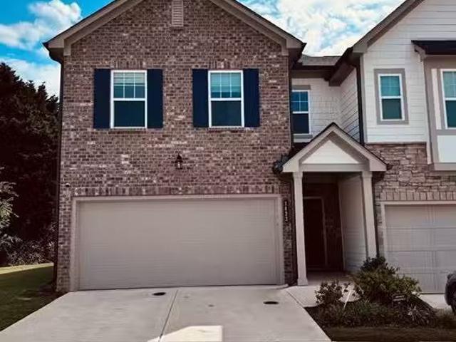 Condo for sale in Lilburn Condo for sale in Lilburn