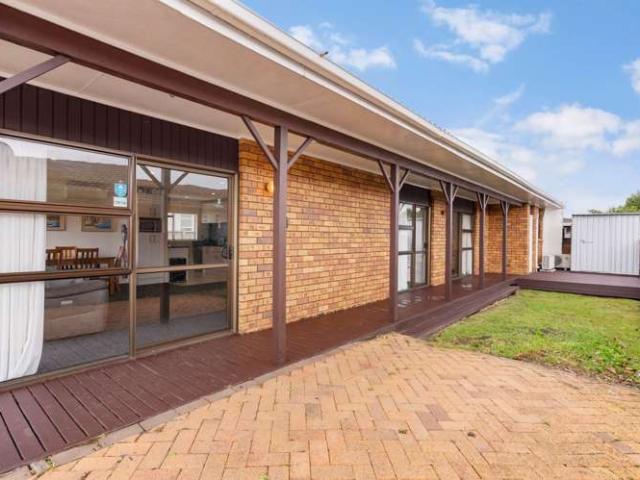 Apartment for sale in Blockhouse Bay