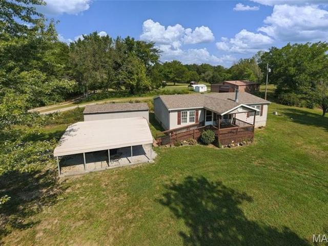 House for sale in Elkville, Jackson County