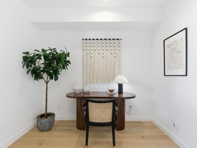Condo for sale in San Mateo, California
