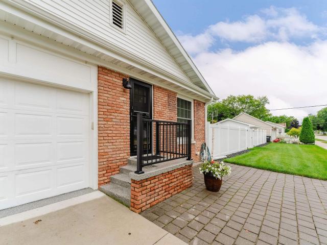 House for sale in Oshkosh, Wisconsin
