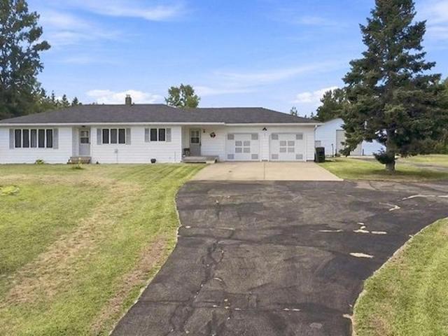 House for sale in Hinckley, Pine County