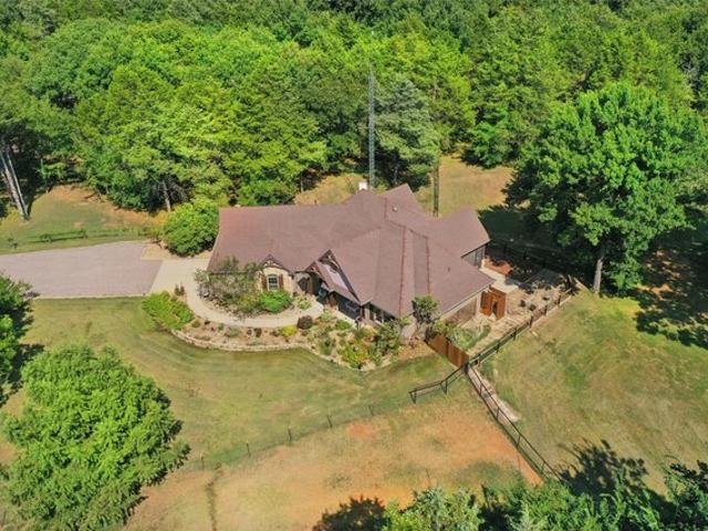 House for sale in Sadler, Texas