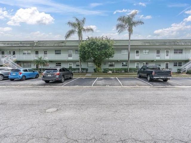 Condo for sale in Clearwater, Florida