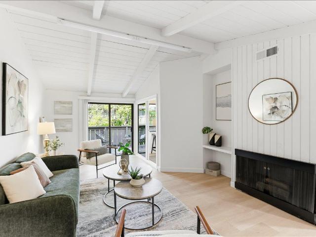 Condo for sale in Saratoga, California