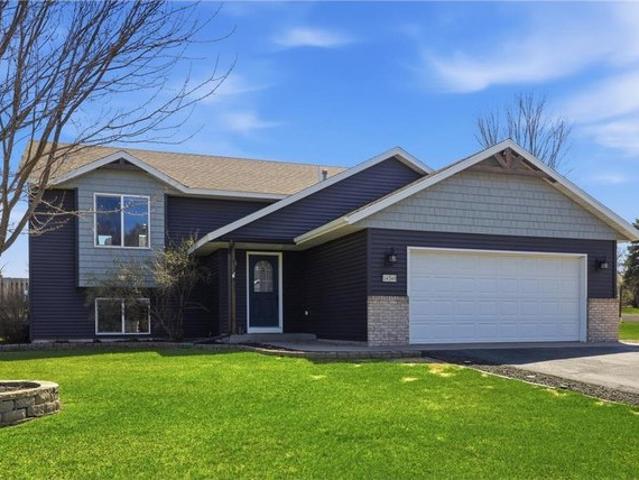 House for sale in Becker, Minnesota