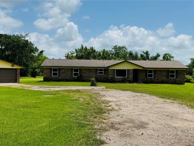 House for sale in Sweeny, Texas