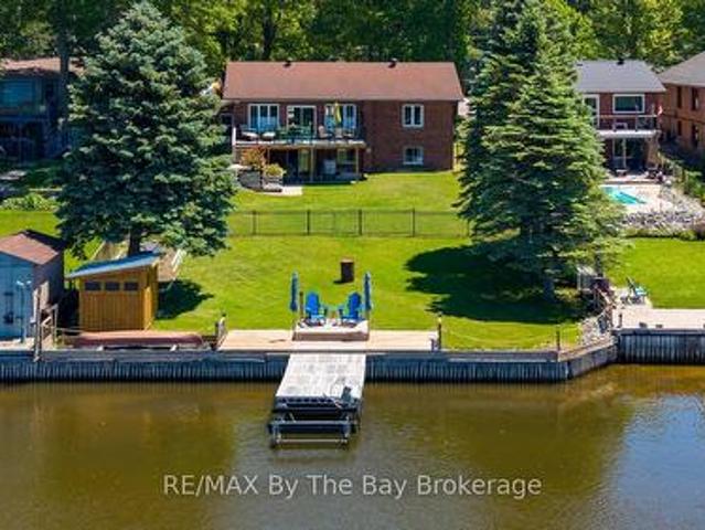 House for sale in Wasaga Beach, Ontario