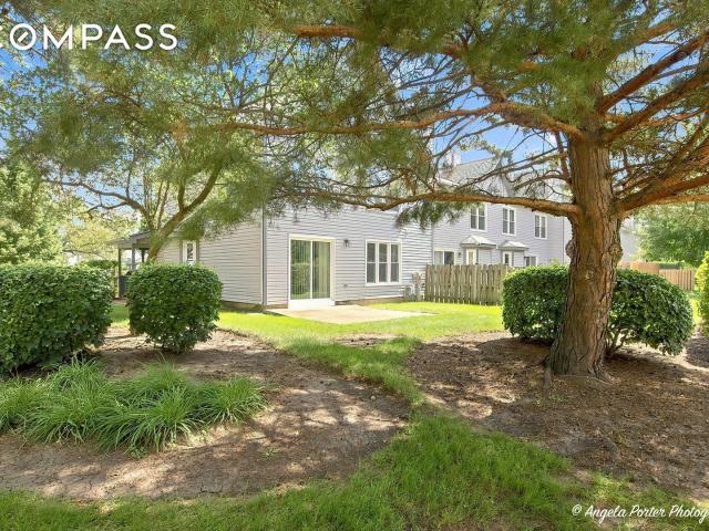 Property for rent in Gurnee, Illinois