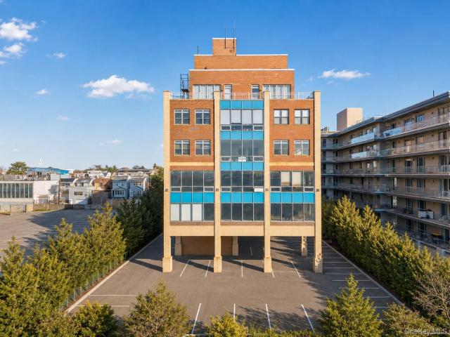 Condo for sale in Queens, Arverne