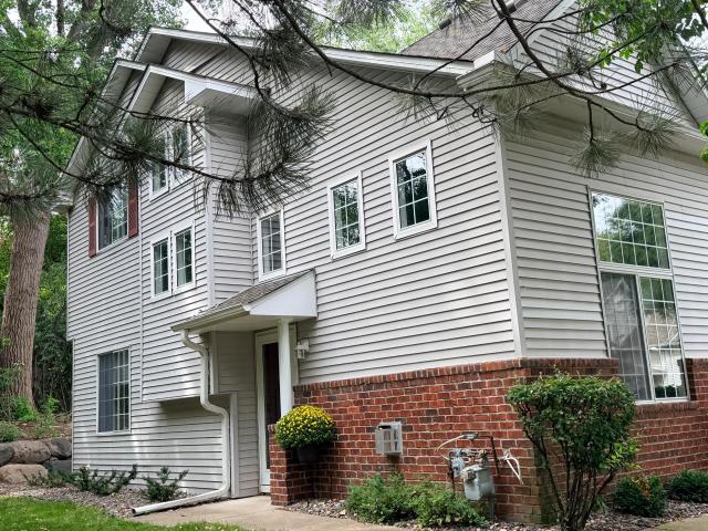 Townhouse for sale in Hennepin, Minnesota