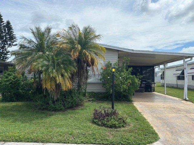 House for sale in Indiantown, Florida
