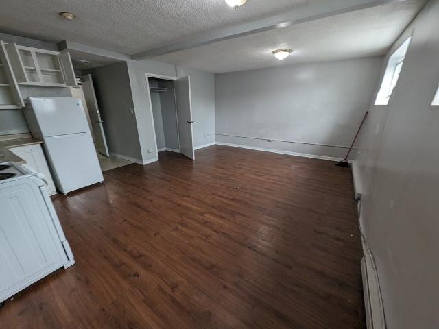 Apartment for rent in Mulhurst Bay, Ontario