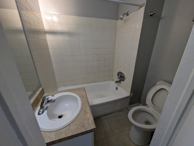 Apartment for rent in Mulhurst Bay, Ontario