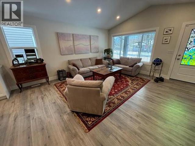 House for sale in Grand Forks, British Columbia