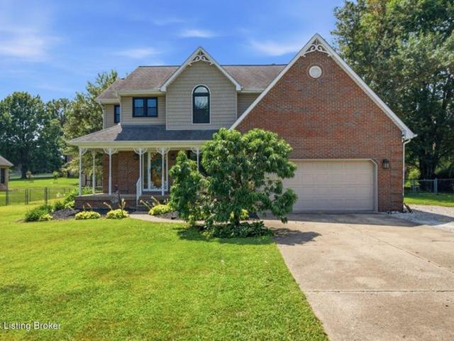 House for sale in Shepherdsville, Kentucky
