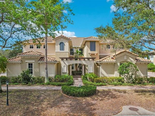 Condo for sale in Sun City Center, Florida