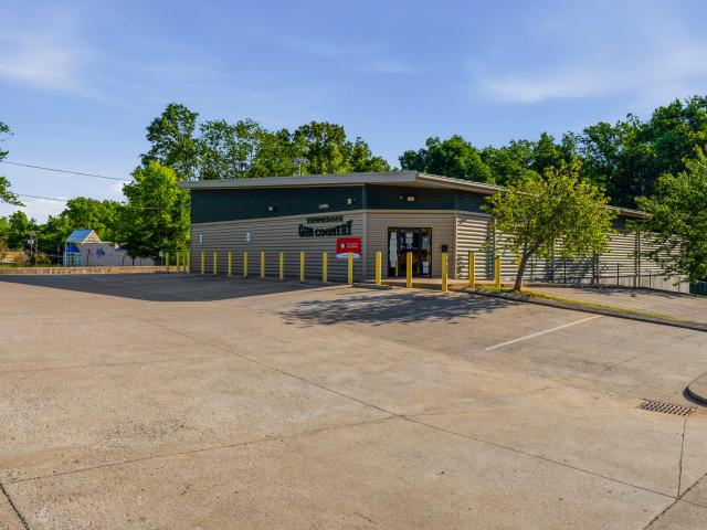 Commercial for sale in Tennessee