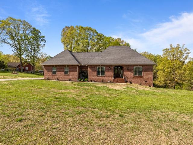 House for sale in White Bluff