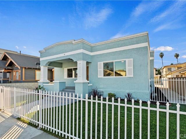 Duplex for sale in Long Beach