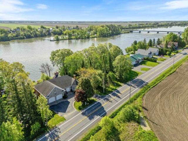 House for sale in Pierre-de Saurel, Quebec