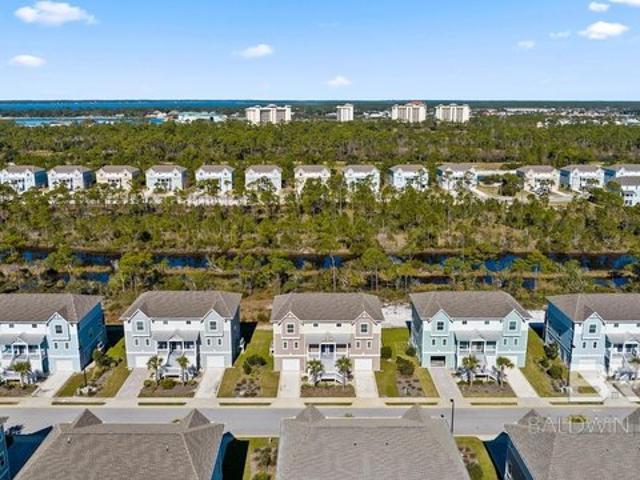 Townhouse for sale in Pensacola, Florida