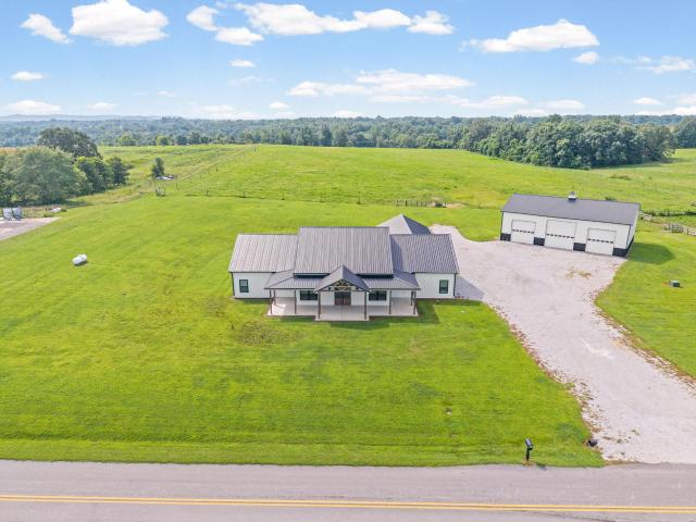 House for sale in Crofton, Kentucky