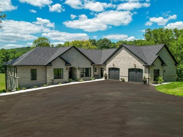House for sale in Bedford, Indiana
