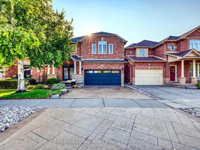 House for sale in Oakville, Ontario