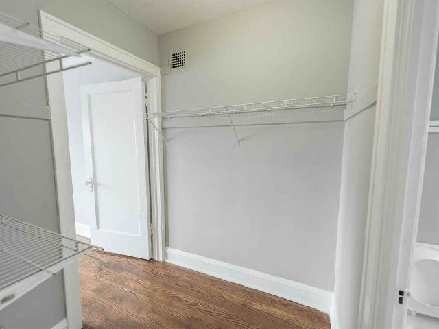 Apartment for rent in Chicago Park, Illinois