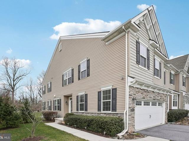 Townhouse for sale in Chester, Pennsylvania