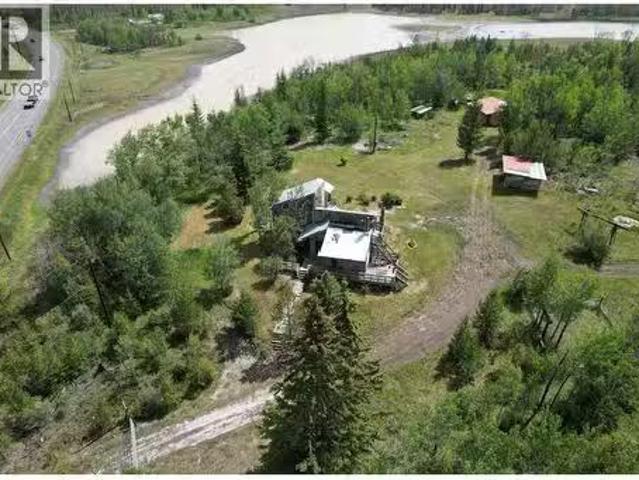 House for sale in 70 Mile House, British Columbia