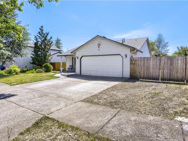 House for sale in Oregonia