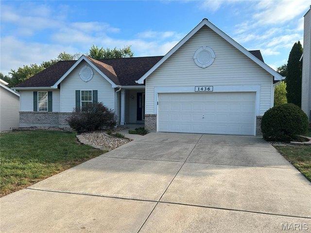 House for sale in O’Fallon, Saint Charles County