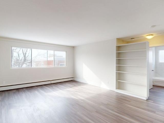 Apartment for rent in Mulhurst Bay, Ontario