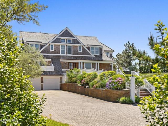 House for sale in Mantoloking, New Jersey