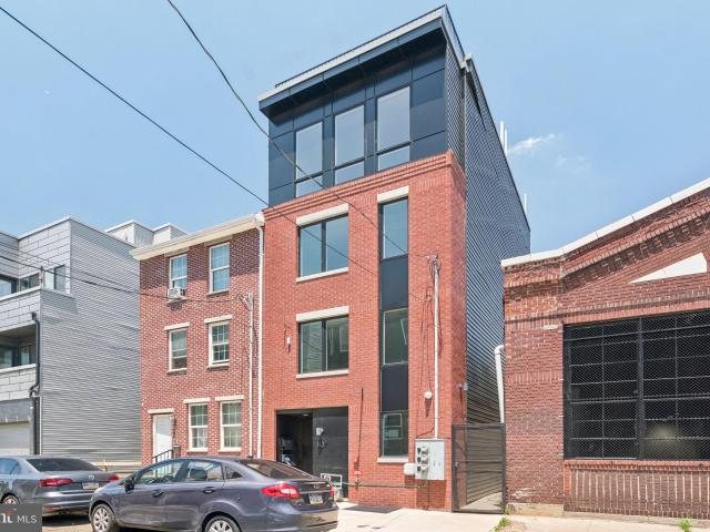 House for sale in Philadelphia, Pennsylvania