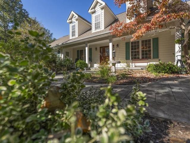 House for sale in Farmville, Prince Edward County