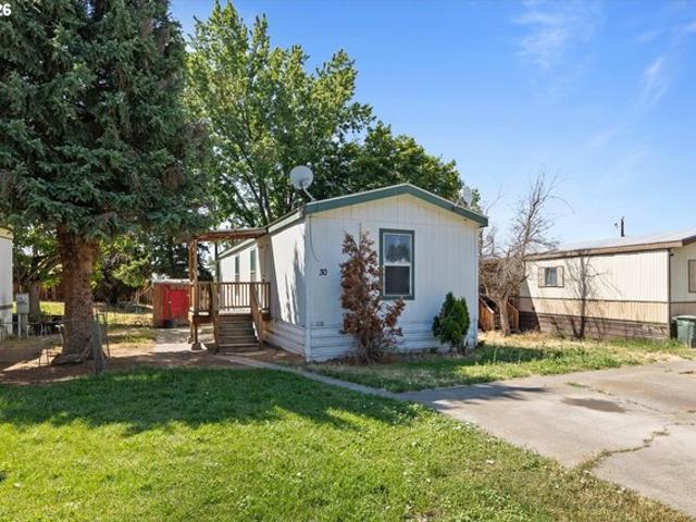 House for sale in Oregonia