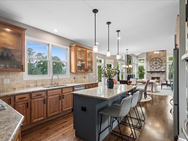 House for sale in Green Oaks, Illinois