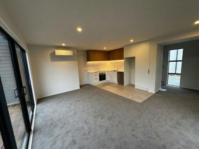 Townhouse for rent in Linwood, Linwood-Central-Heathcote Community
